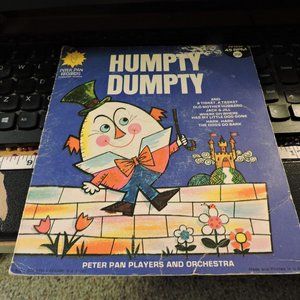 HUMPTY DUMPTY - PETER PAN RECORDS  45 rpm Children's songs BONUS DISCOUNT W/ 4